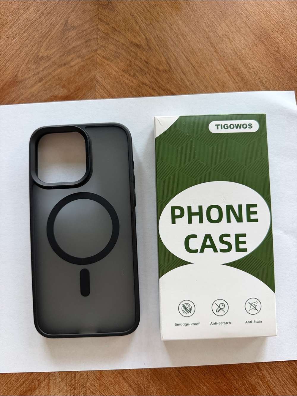 Black 15 Pro Max, MagSafe-Compatible Phone Case